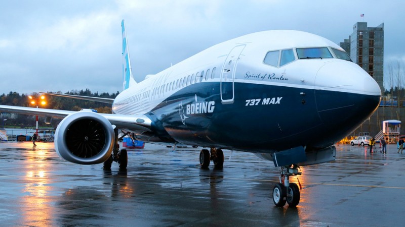 Boeing y Air Europa anuncian un pedido de 20 naves 737 MAX 8