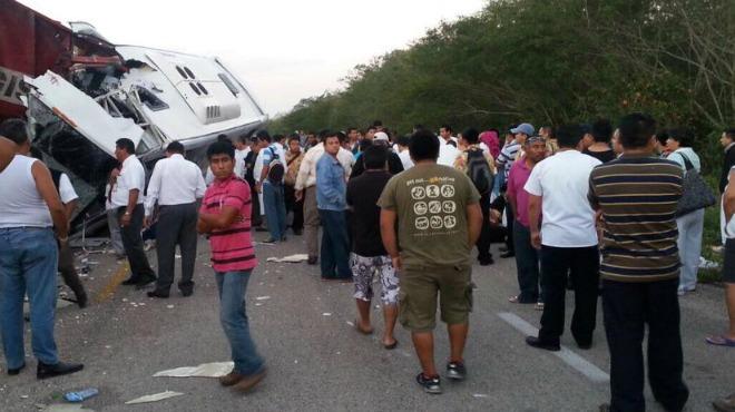 Accidente de autobús en zona maya deja 10 muertos y 20 heridos 