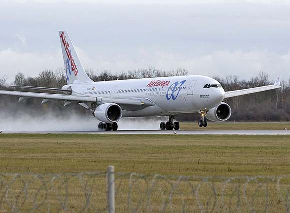 Air Europa planea volar a Bogotá, Ciudad de México y Quito