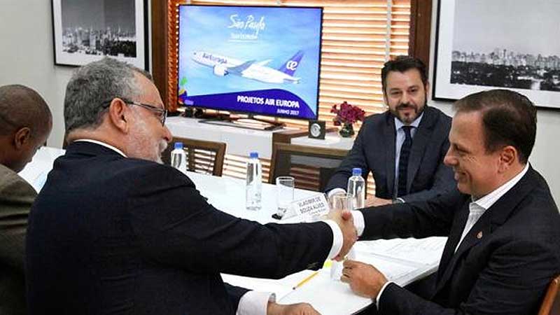 Air Europa estudia oportunidades de turismo en Sao Paulo