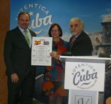 Auténtica Cuba 2014: Embajador cubano en España recibe distinción honorífica de El Mundo Diplomático