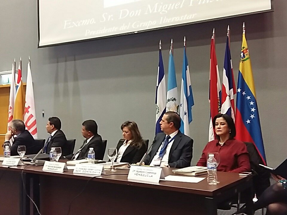 Galardonada Venezuela con medalla al mérito por internacionalización del Turismo en Iberoamérica 