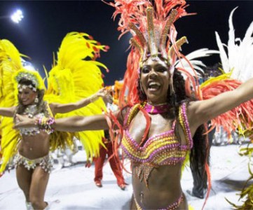 Carnaval carioca: cientos de miles de visitantes y 640 millones de dólares para Río de Janeiro
