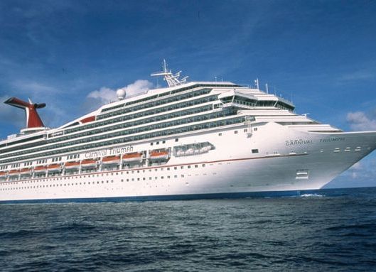 Prevén impacto de incendio en el barco Triumph en ganancias trimestrales de Carnival