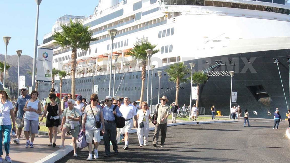 México primer lugar mundial en arribo de turistas por cruceros