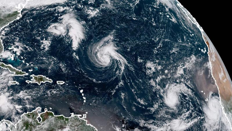 Aerolíneas de EE.UU cancelan vuelos por huracán Florence