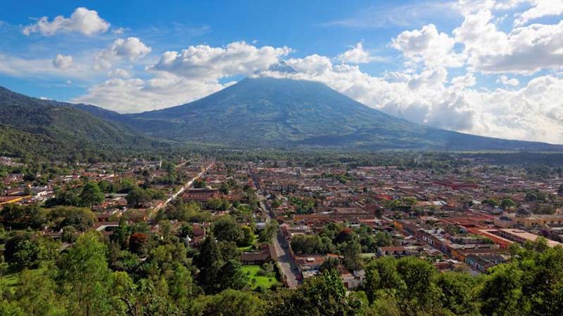Guatemala capta más de 70 millones de dólares por turismo sostenible 