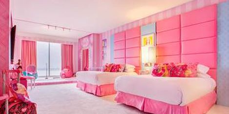 Barbie estrena habitación en Hotel Hilton Panamá 