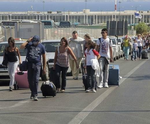 Grecia: Huelga de taxistas afecta en su segundo día a miles de turistas de visita en este país