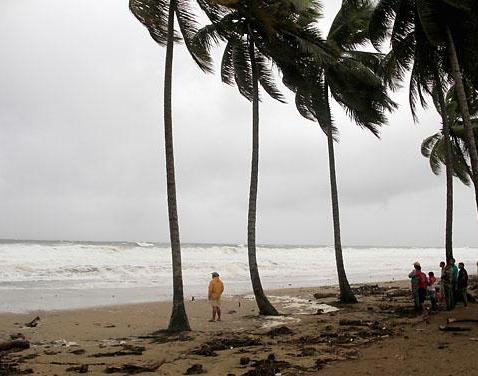 Organización de Turismo del Caribe advierte sobre amenazas que plantean desastres naturales al sector en la región