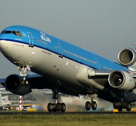 KLM renueva los menús de su clase business con apoyo de un reconocido chef