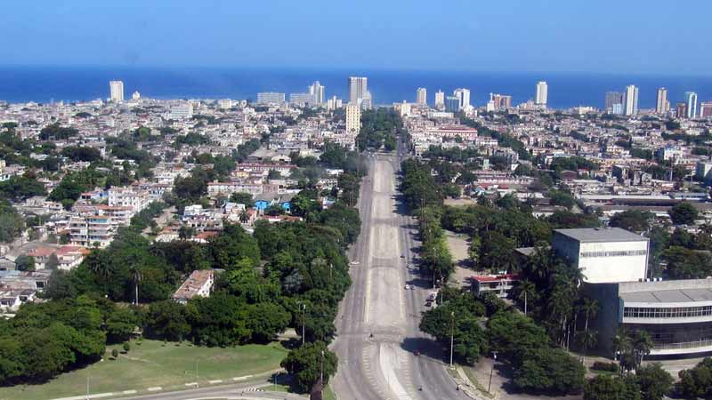 Fijan nuevas parcelas para construir hoteles en la capital cubana