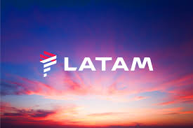Cueto gana terreno al comprar acciones en Latam