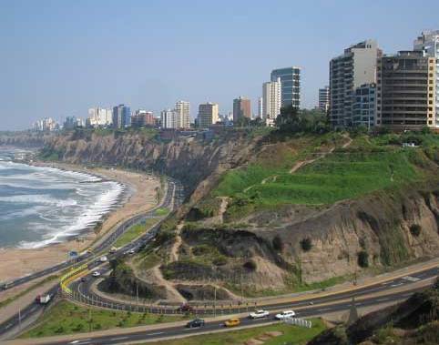 Perú espera a casi cuatro millones de turistas hacia 2016