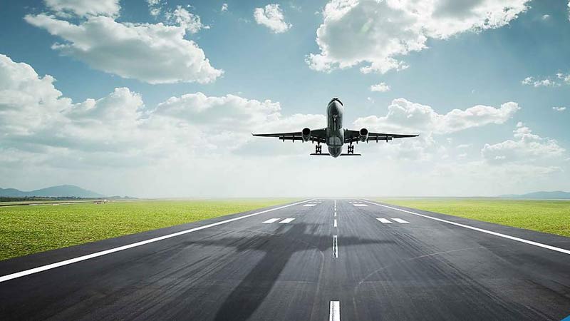 Expertos regionales se capacitan en Cuba sobre transporte aéreo