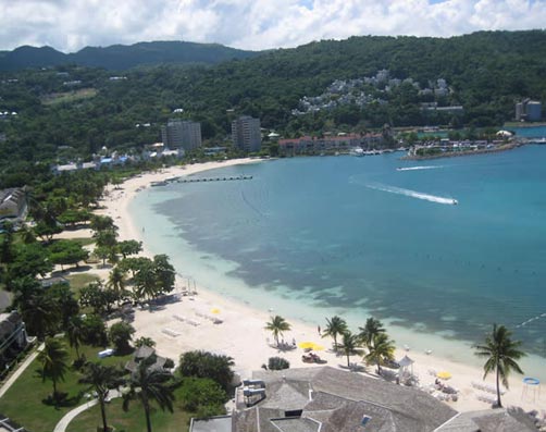 Turismo a Jamaica mantiene curva ascendente en 2012