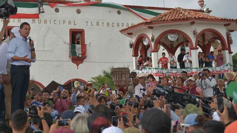 Presidente mexicano anuncia campañas para promover pueblos turísticos