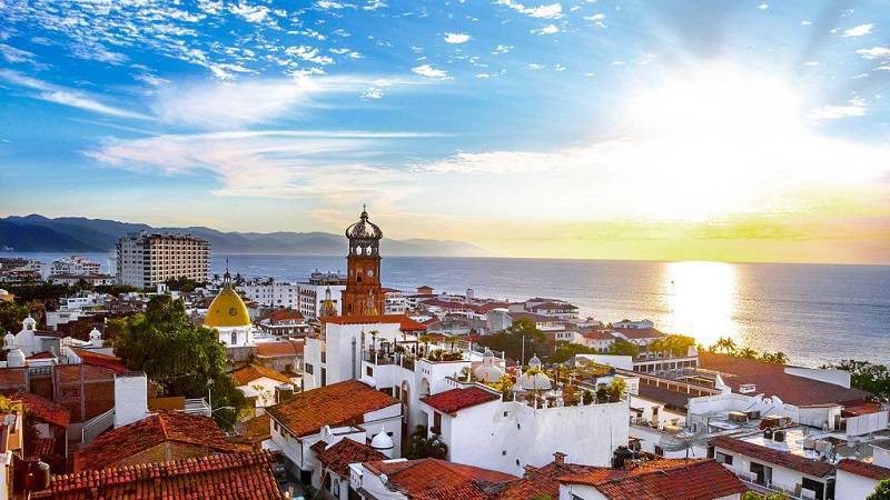 Puerto Vallarta deviene segundo destino turístico más importante de México