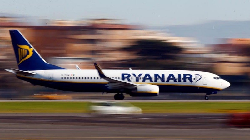 Ryanair denuncia posible compra de Air Berlin por Lufthansa