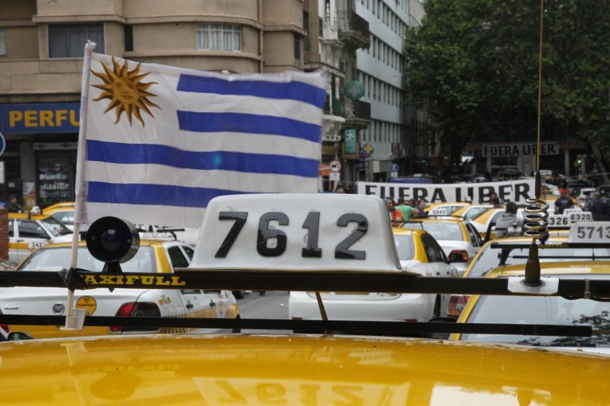 Fisco uruguayo dice tener las "herramientas" para que Uber pague impuestos
