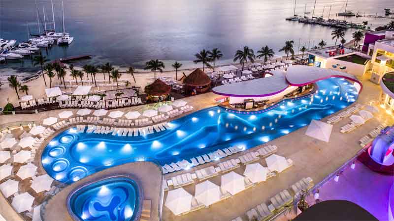 ¡Temptation Cancún Resort con espectaculares tarifas de  temporada alta