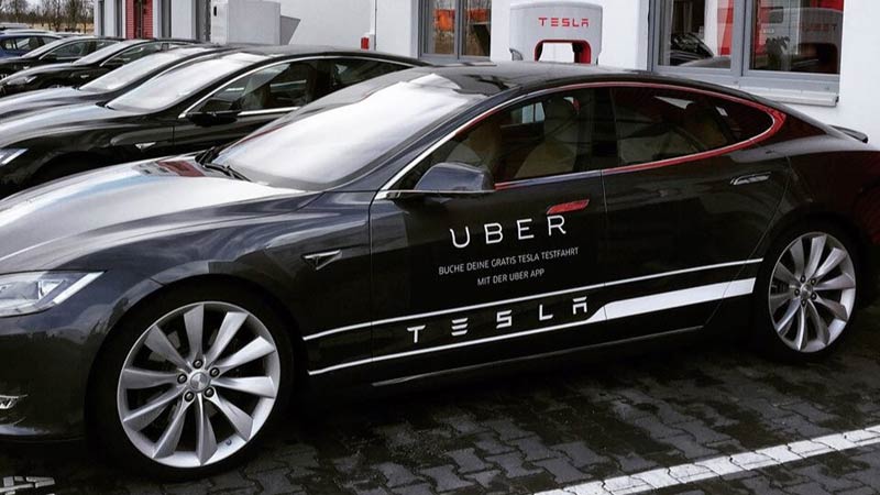 Tesla rechazó sociedad con Uber para crear vehículos autónomos