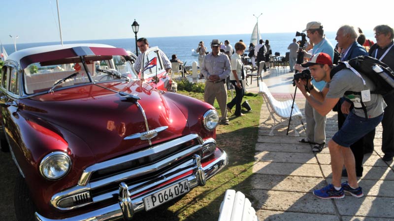 Cuba registra récord de 4 millones de turistas extranjeros en 2016