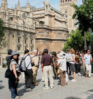 España cierra el primer cuatrimestre del año con récord en el gasto de turistas internacionales