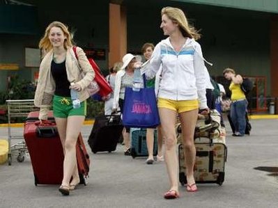 Turismo a Cuba creció casi 4% en primer semestre de 2014 