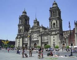 Nueva aplicación para móviles ofrece a viajeros información sobre atractivos de México DF