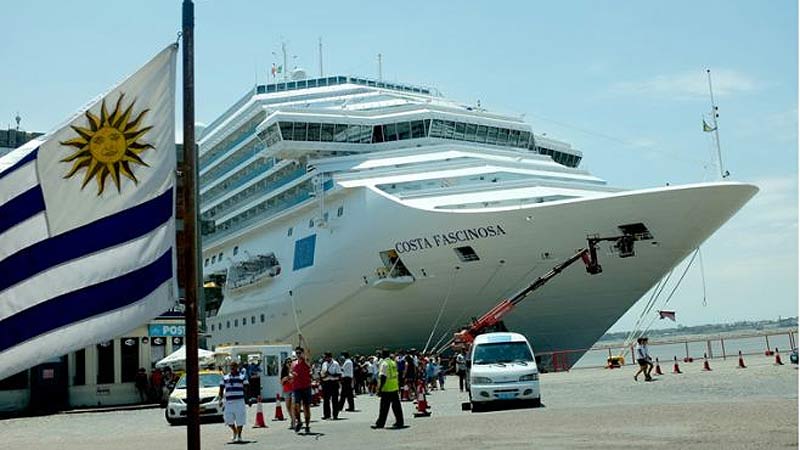Uruguay espera unos 300.000 cruceristas en el verano austral