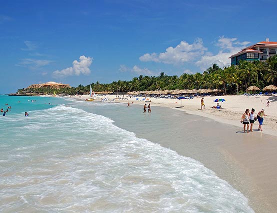 Crece interés de inversionistas extranjeros por sector turístico de Cuba