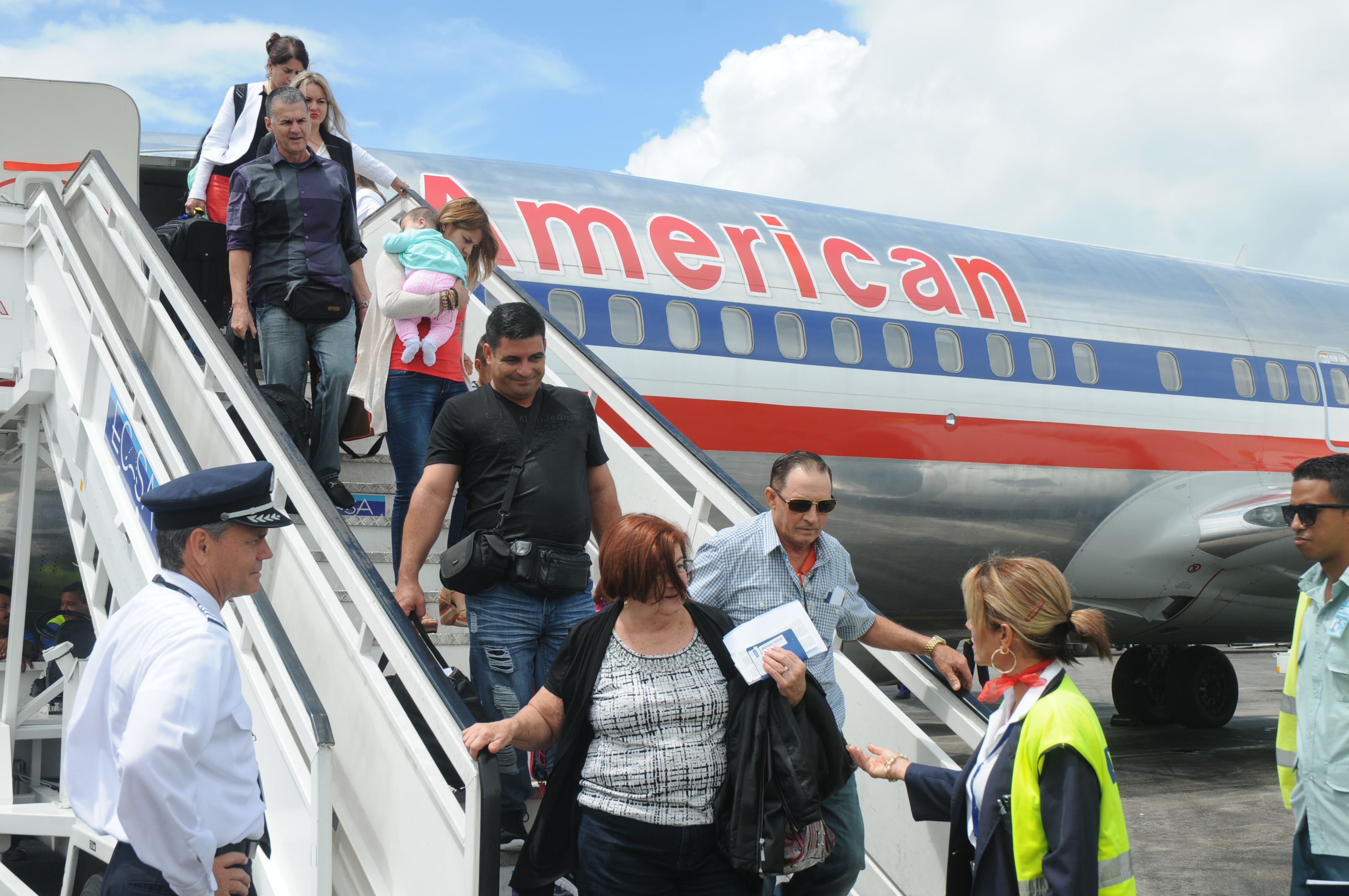 American Airlines arriba a Holguín
