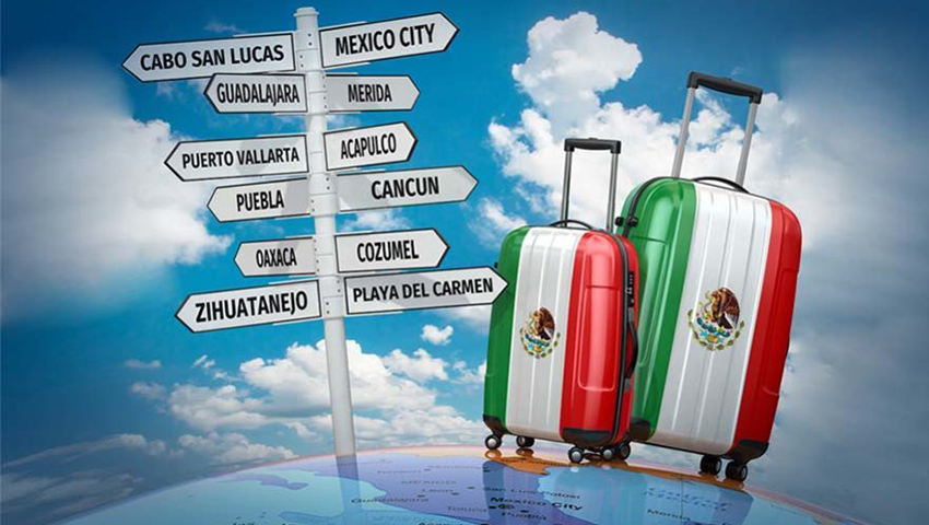 dos maletas y destinos de México señalizados