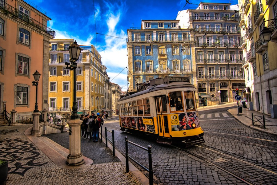 Portugal turismo en una calle