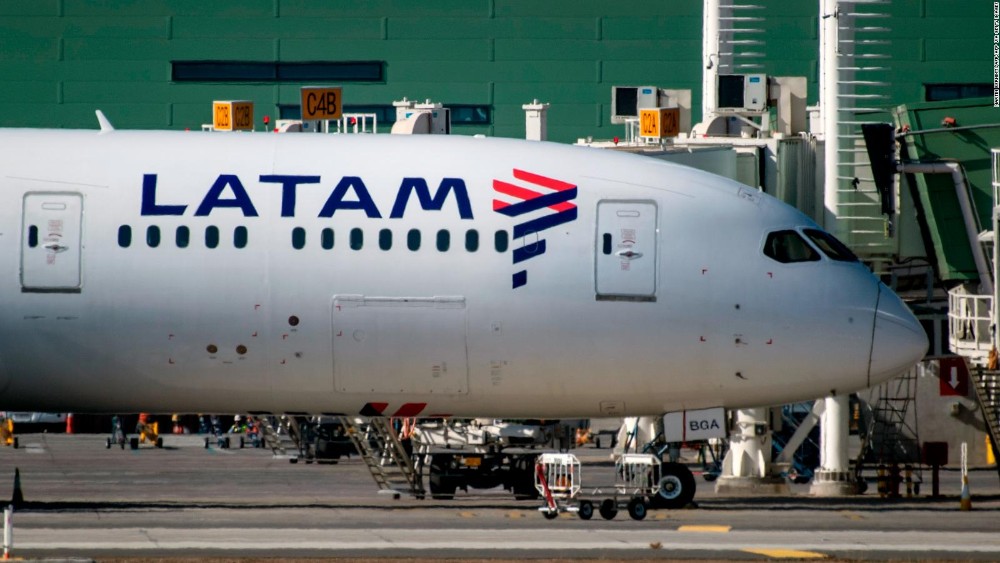 avión de LATAM Airlines