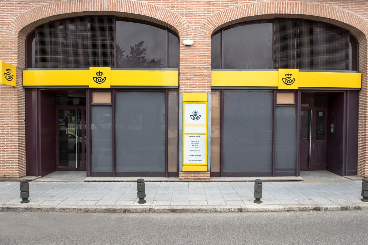 entrada de oficina de correos en España