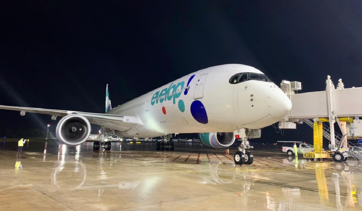 avión de Evelop en Cancún