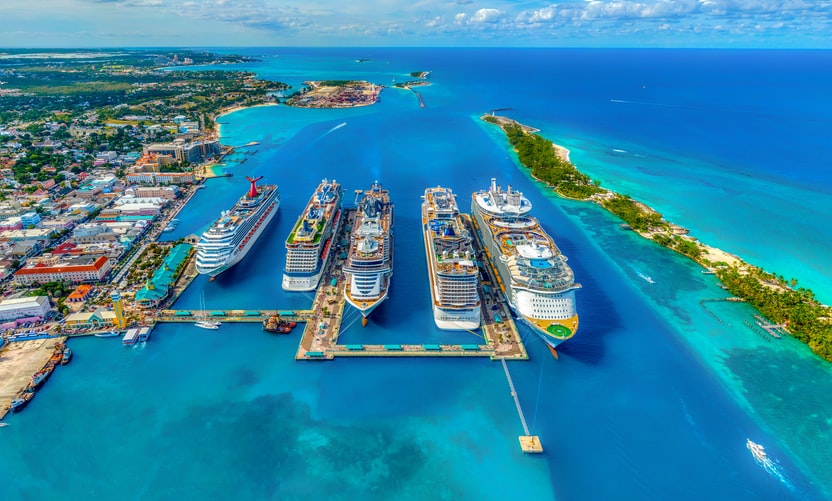 cruceros en Las Bahamas vistos desde el aire