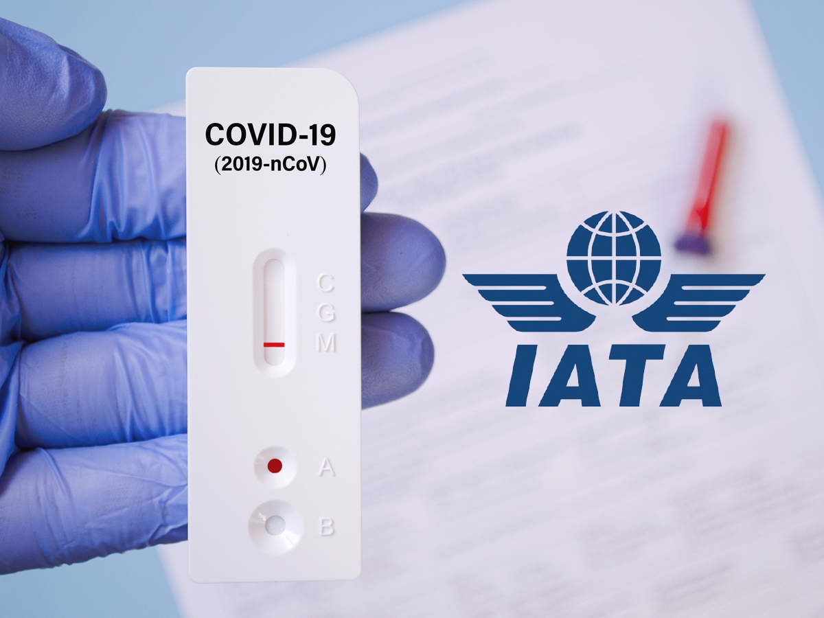 prueba de antígeno y logo de IATA