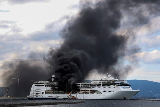incendio a bordo del MSC Lirica
