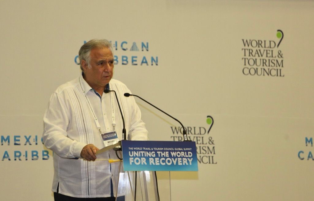 Miguel Torruco en Cumbre del WTTC