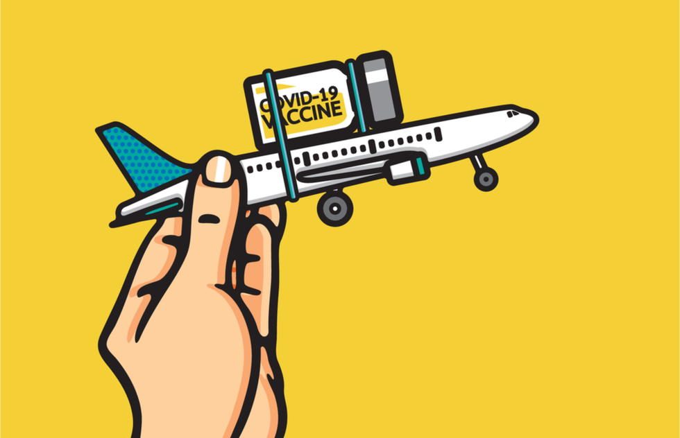ilustración de una mano que sostiene un avión con un bulbo de vacuna atado encima