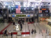 Estados Unidos: Disminuye el tráfico en los aeropuertos