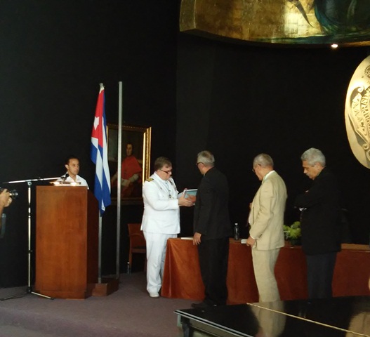 Investigador español es nombrado miembro de la Academia de Historia de Cuba