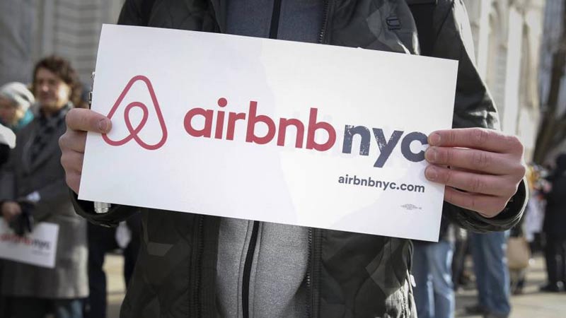 Airbnb  reclama a Nueva York por ley que obliga a facilitar datos de anfitriones