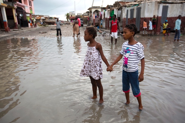 Haití desmiente que supere los 800 cifra de fallecidos por Huracán Matthew 