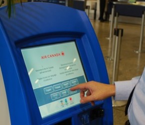 Aeropuertos se centran en tecnología para mejorar la experiencia del viajero