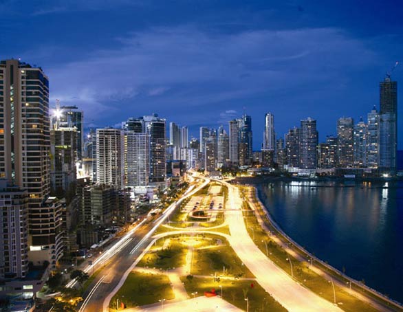Panamá fortalece el sector de congresos y convenciones