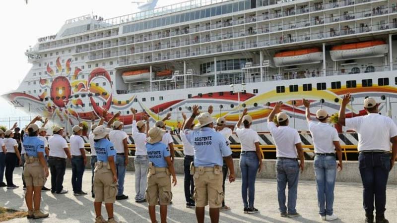 Acapulco recibe al sexto crucero de la temporada